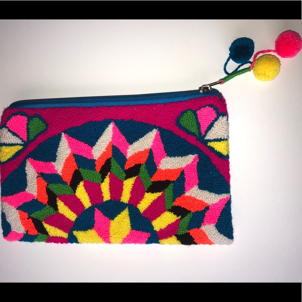 Authentic Handmade Colombian Wayuu Clutch